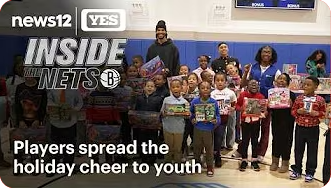 Players spread holiday cheer to youth